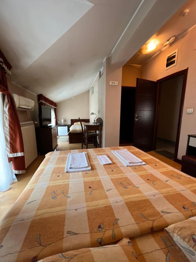 Hotel Royal Bijelo Polje Εξωτερικό φωτογραφία